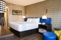 Hollywood Hotel Fort Lauderdale Airport/Cruise Port - Airport Shuttle