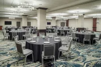 DoubleTree by Hilton Denver International Airport - breakfast