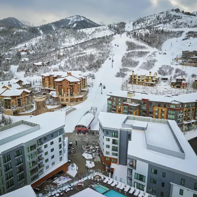 Pendry Park City Hotels near Peak 5 Lift