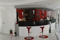 Hotel Rainbow Resort - bar