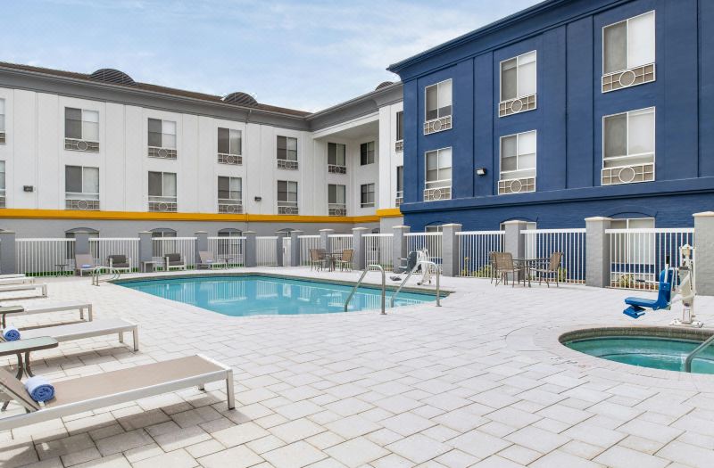 City Express By Marriott Rancho Cucamonga photo 3