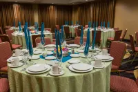 Hilton Garden Inn San Mateo - breakfast