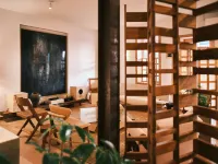 Guesthouse by Good Neighbor Hotels near OXOXO Gallery