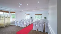 The Hickstead Hotel By Uno-FREE PARKING - Parkplatz