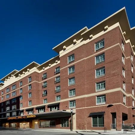 Hampton Inn & Suites Raleigh Downtown
