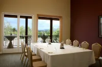 South Coast Winery Resort & Spa - Wifi