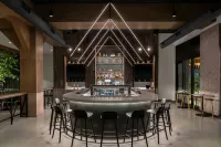 西密爾沃基萬麗酒店 - 酒吧
