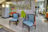 Hampton Inn & Suites Ada - 2-Star