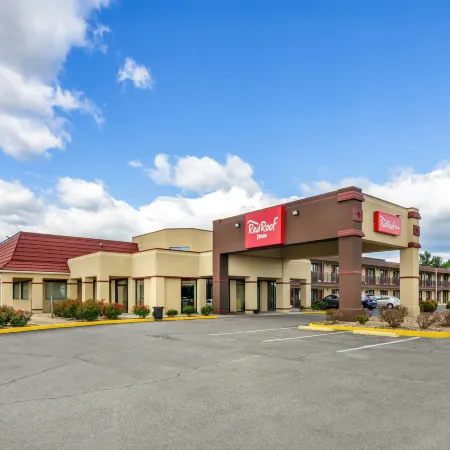 Red Roof Inn Staunton