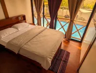 Bakawan Hideaway Resort & Restaurant - Pools