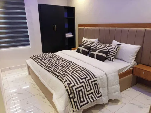 Less2more Luxury Suites - Comfort in Style - 2 tähden