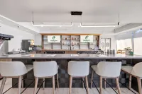 Holiday Inn ATLANTA-NORTHLAKE by IHG - bar