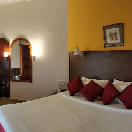 Mascot Beach Resort