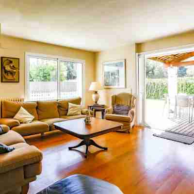 Casa Independiente con Jard n y Piscina Privada Rooms