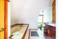 Jungle House Boutique Lofts – Downtown Columbus & Short North - شرفة