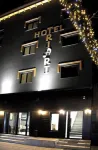 Hotel Triart - С парковкой