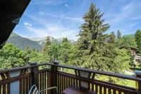 Hotel Alpenruhe - Vintage Design Hotel - Mountain view