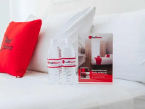 RedDoorz @ Poblacion Sur Sigma Hotels in Capiz