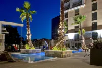 Hampton Inn & Suites San Antonio Riverwalk - piscina