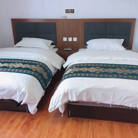 Pu'erbianyuan Hostel