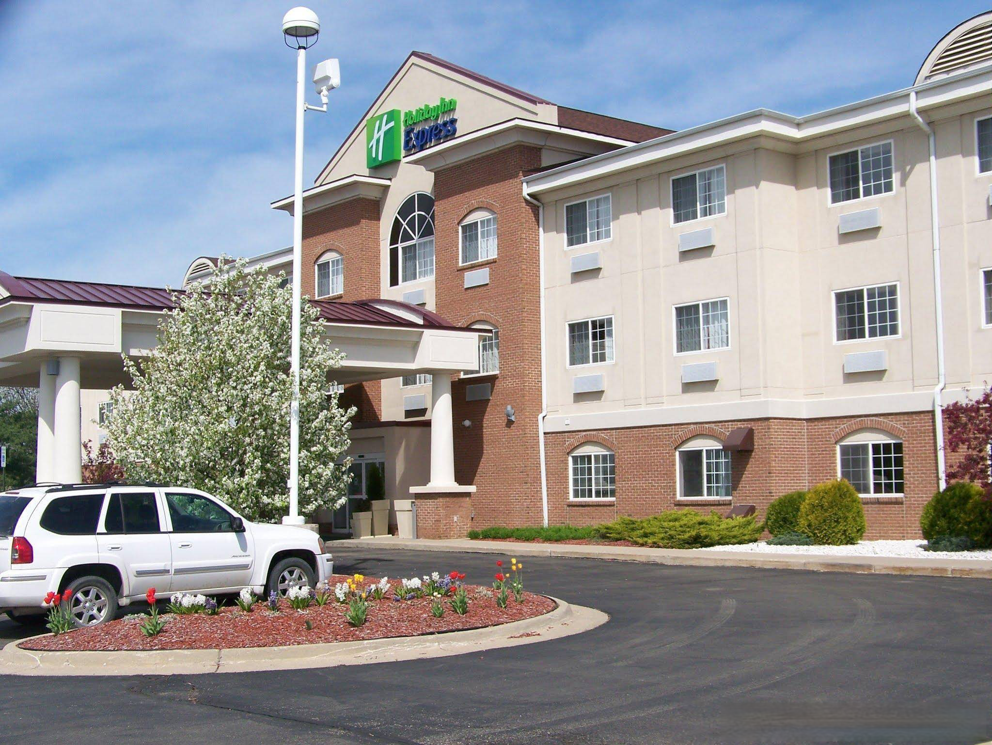 Holiday Inn Express Hotel & Suites Charlotte, an Ihg Hotel