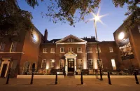 Sir Christopher Wren Hotel Hotels near LEGOLAND® Windsor Resort