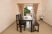 ThulasiRams Service Apartments