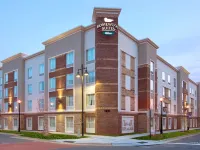 Homewood Suites by Hilton-夏洛特艾爾斯 金屬變形附近的飯店