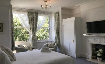 Croham Park B&B - Free Parking & Wi-Fi