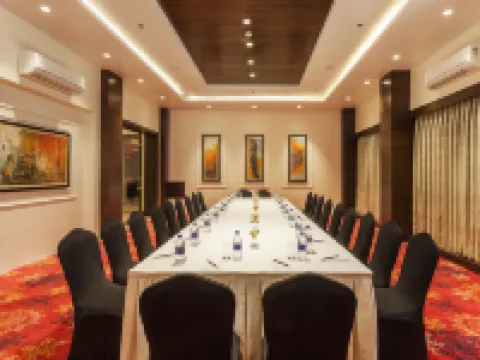 Red Fox by Lemon Tree Hotels, Alwar Hotels in Alwar