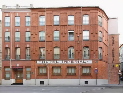 Hotel Imperial Hoteles cerca de Iglesia penitencial de la Santa Vera Cruz