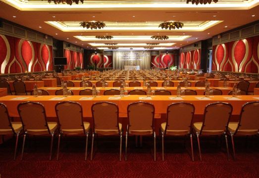 마이카오 팜 비치 리조트