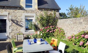 La Petite Maison - Housity