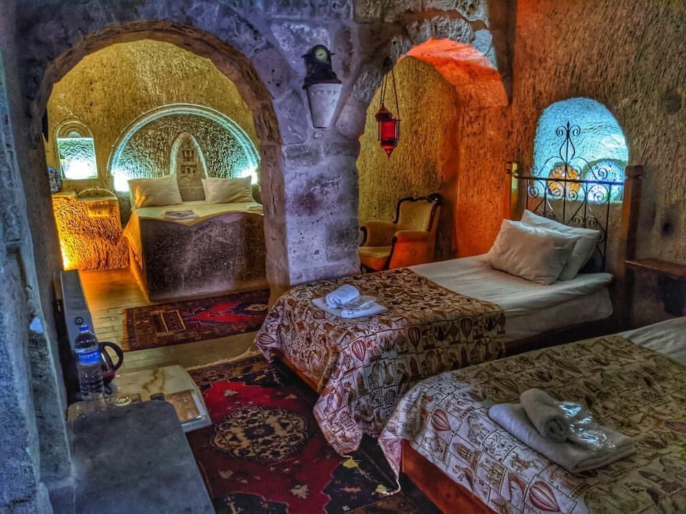 Angel Cave Suite