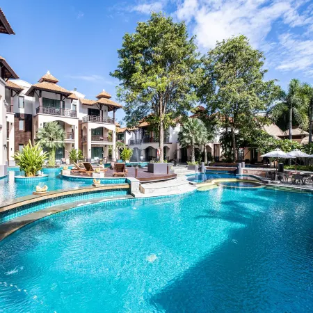 Long Beach Garden Hotel & Pavilions