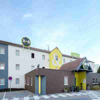 B&B Hotel Calais Centre St Pierre Hotel Exterior