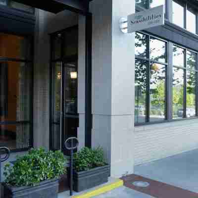 Hilton Asheville Biltmore Park Hotel Exterior