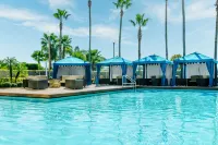 DoubleTree by Hilton Orlando Airport Hotel - Семейные