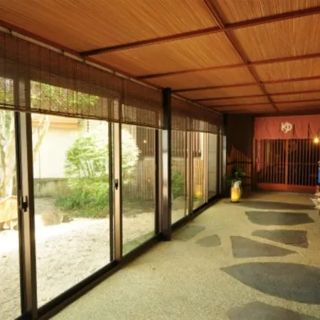 Seseragi-No-yu Sakuraya Sakuemon