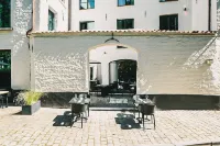 Nonam Boutique Hotel Gent Hotels in Zelzate