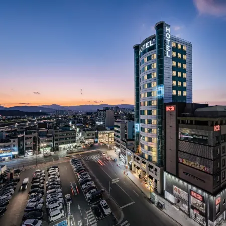 Gangneung Tourist Hotel Отели рядом с достопримечательностью «Фантазийный музей чашек»