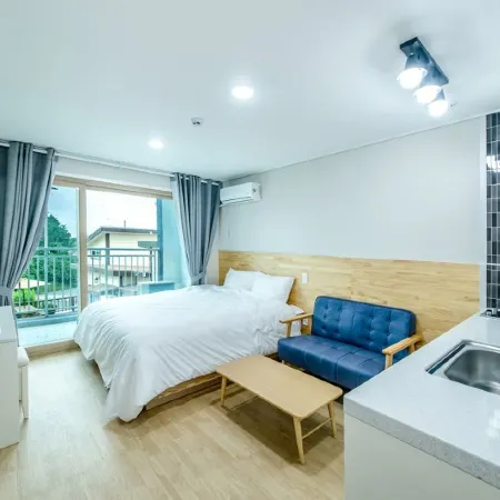 Seogwipo Mary J Spa Pension Отели рядом с достопримечательностью «Музей чая Осуллок»