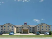 Comfort Suites Delavan - Lake Geneva Area Hotels in Delavan