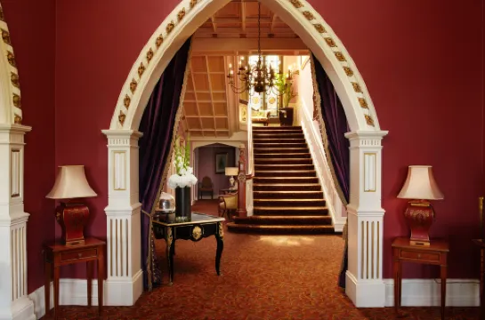 The Culloden Estate and Spa Общественные зоны Photos