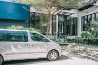 The Aviary Hotel Hotels in 
