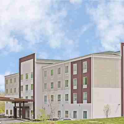 Holiday Inn Express & Suites Harrisburg S - New Cumberland Hotel Exterior