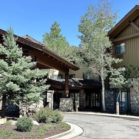 Holiday Inn Express & Suites PARK CITY by IHG