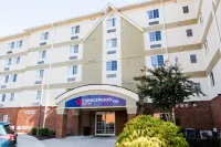 Candlewood Suites RICHMOND NORTH-GLEN ALLEN by IHG Hotels in Glen Allen