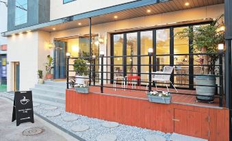 Ulsan Dalbit Eunhasu Guest House