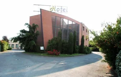 MH Hotel Piacenza Fiera Các khách sạn gần Parco Galleana